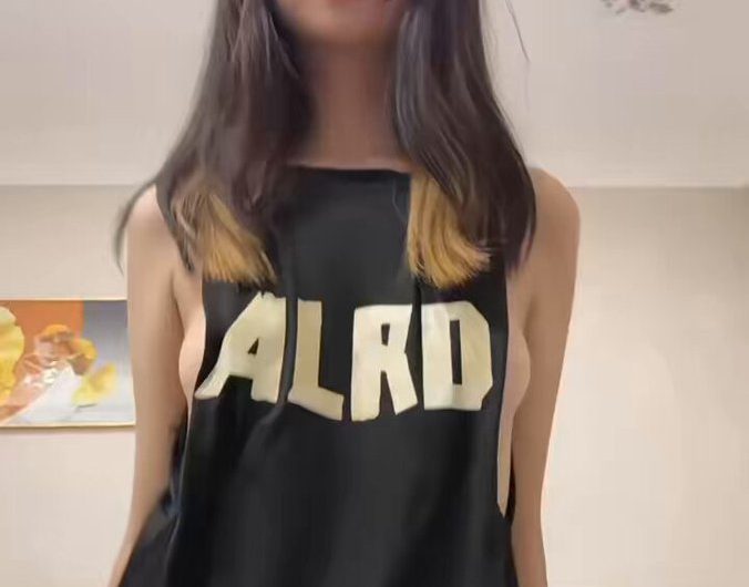 继续更新，会员群专属宝子享4k原画视频！！加量不加价，对铁粉的福利持续爆炸！入门会员群联系电报唯一方式