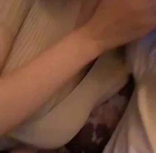 哎呀，差点露头了