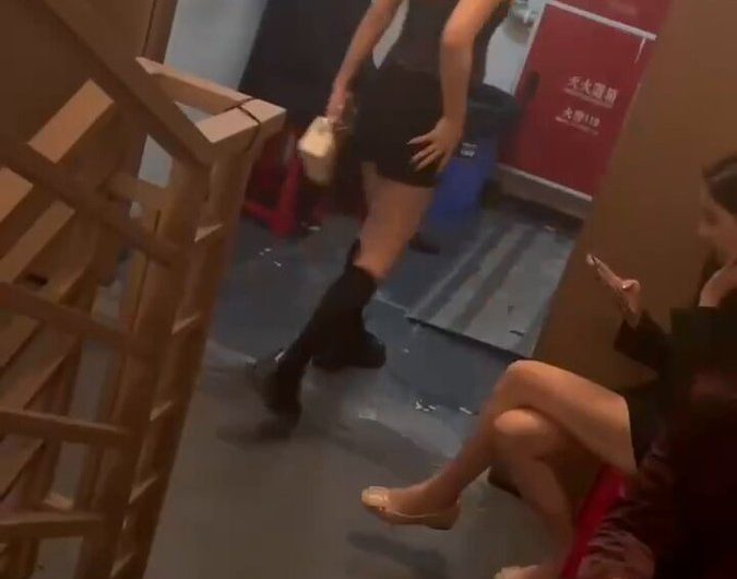 上班上班！🥰