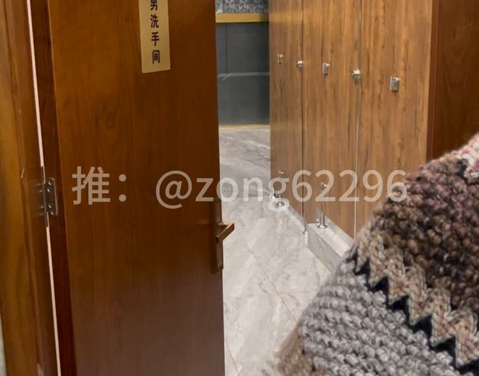 我为什么没有更新原创新人推荐系列了… 解释一下：没断更，会接着更的。…